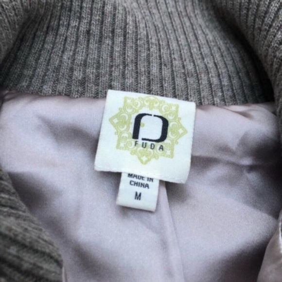 Faux Fur Vest NEW - Picture 9 of 10